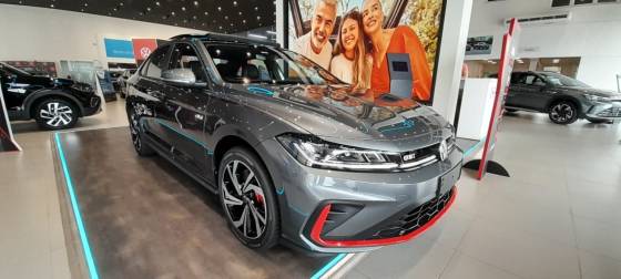 VOLKSWAGEN JETTA 2.0 350 TSI GASOLINA GLI DSG